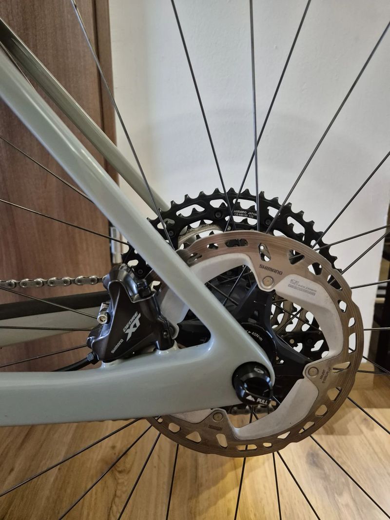 Canyon Exceed CF7 - karbon kola