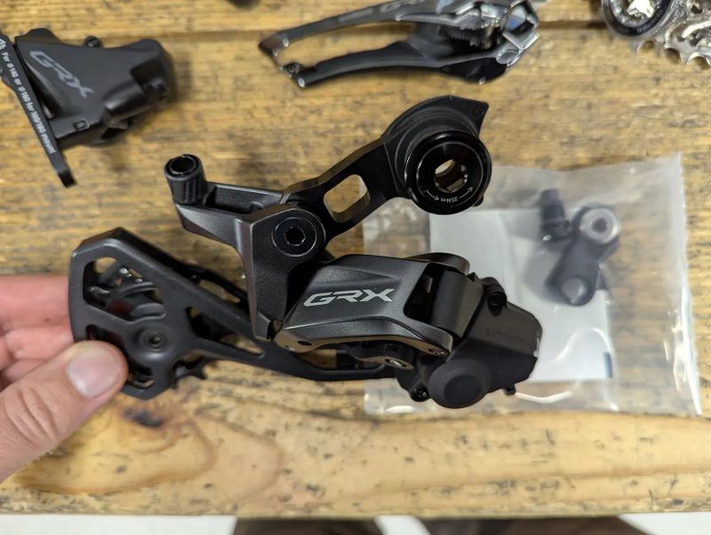 nová sada Shimano GRX RX610 2x12
