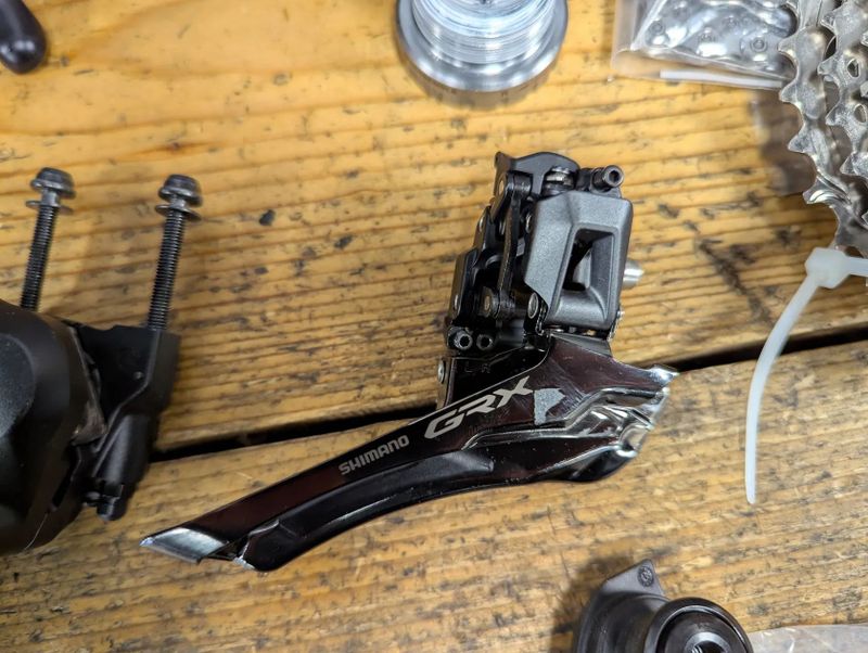 nová sada Shimano GRX RX610 2x12