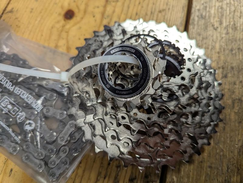 nová sada Shimano GRX RX610 2x12
