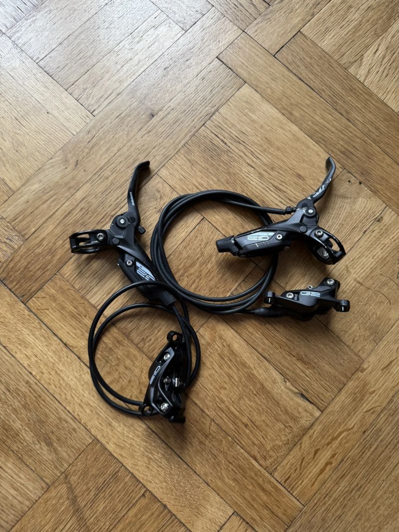 Sram G2 R - brzdový set
