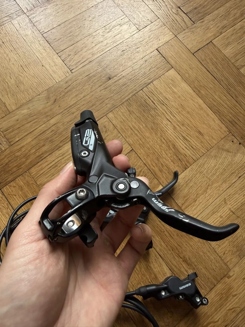 Sram G2 R - brzdový set