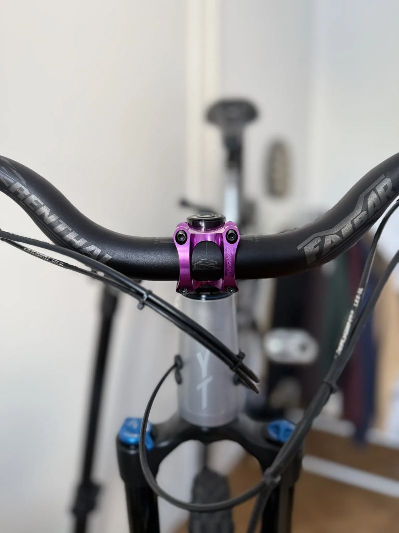 Race Face Turbine R 35, 32 mm představec