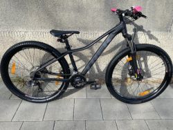 27.5" dívčí horské kolo Trek Marlin 5 rám S 15"
