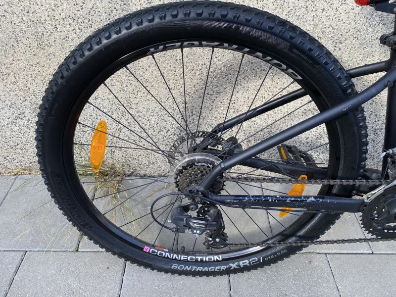 27.5" dívčí horské kolo Trek Marlin 5 rám S 15"