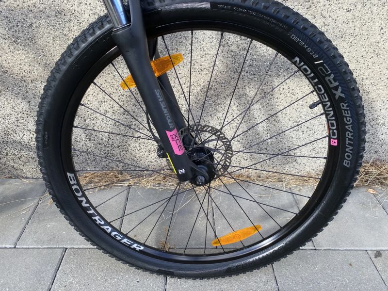 27.5" dívčí horské kolo Trek Marlin 5 rám S 15"