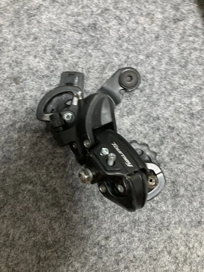 Silniční sada Shimano Tourney