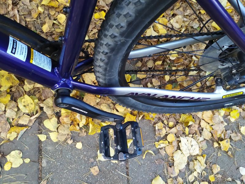 GT AVALANCHE 29 EXPERT