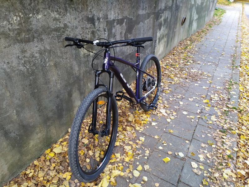 GT AVALANCHE 29 EXPERT