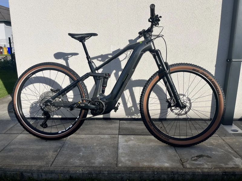 Cube Stereo Hybrid 140 HPC Race