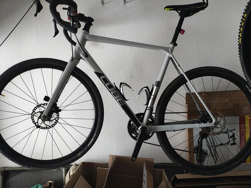 Cube Crocss race pro