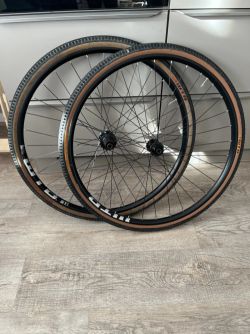 Zapletená gravel kola WTB 29”
