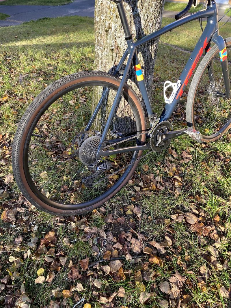 Trek Checkpoint ALR 5