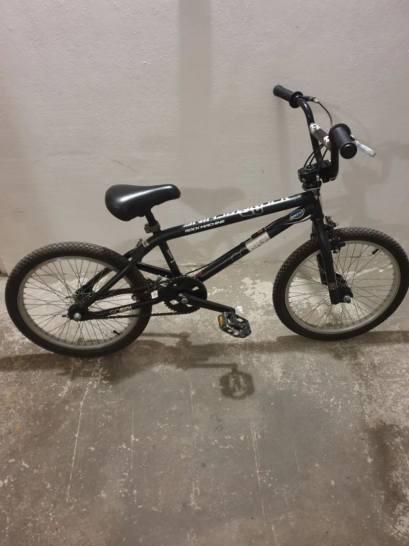 Rock Machine Go Big