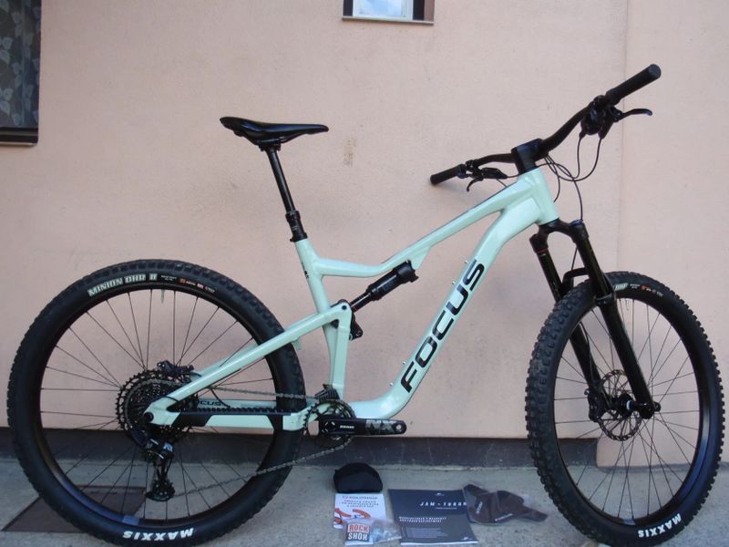 Téměř nový Focus Jam 6.8 XL