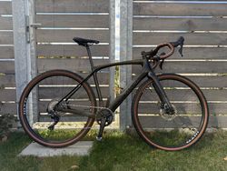 Rock Machine CRB Custom Stavba