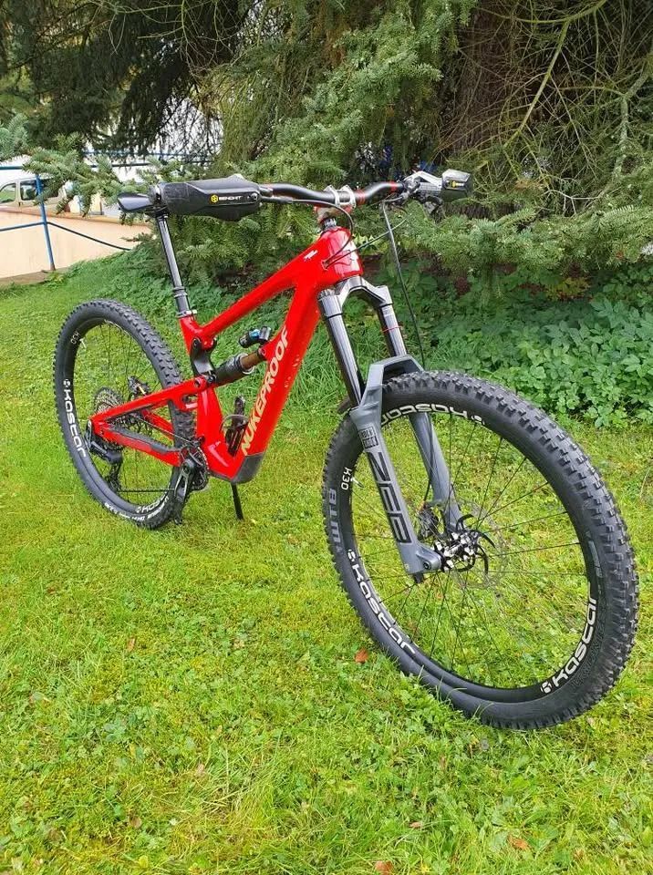 Nukeproof Mega 290 Carbon
