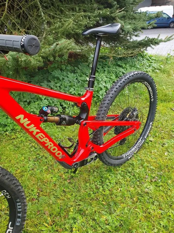 Nukeproof Mega 290 Carbon