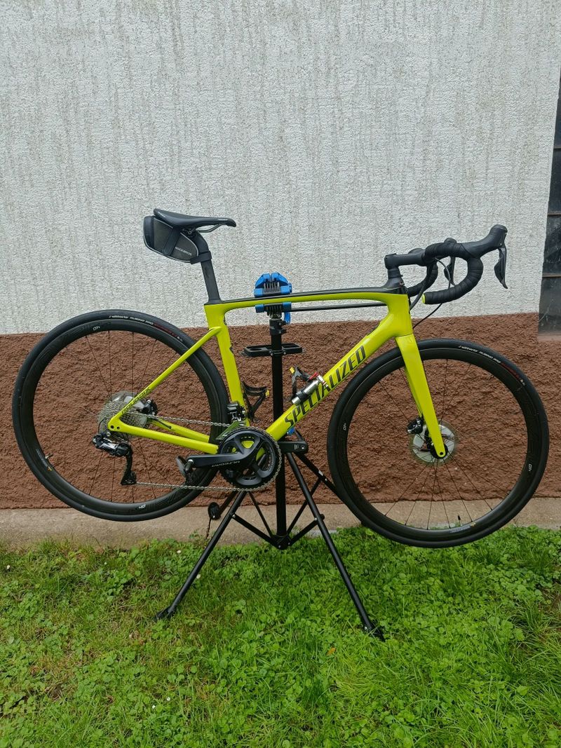 Specialized Roubaix comp