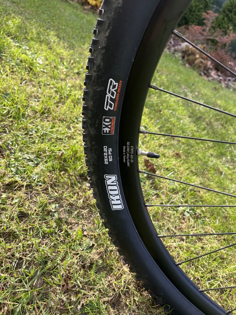 MRX Carbon