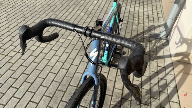 Specialized Crux Expert SRAM Rival XPLR AXS, vel 61