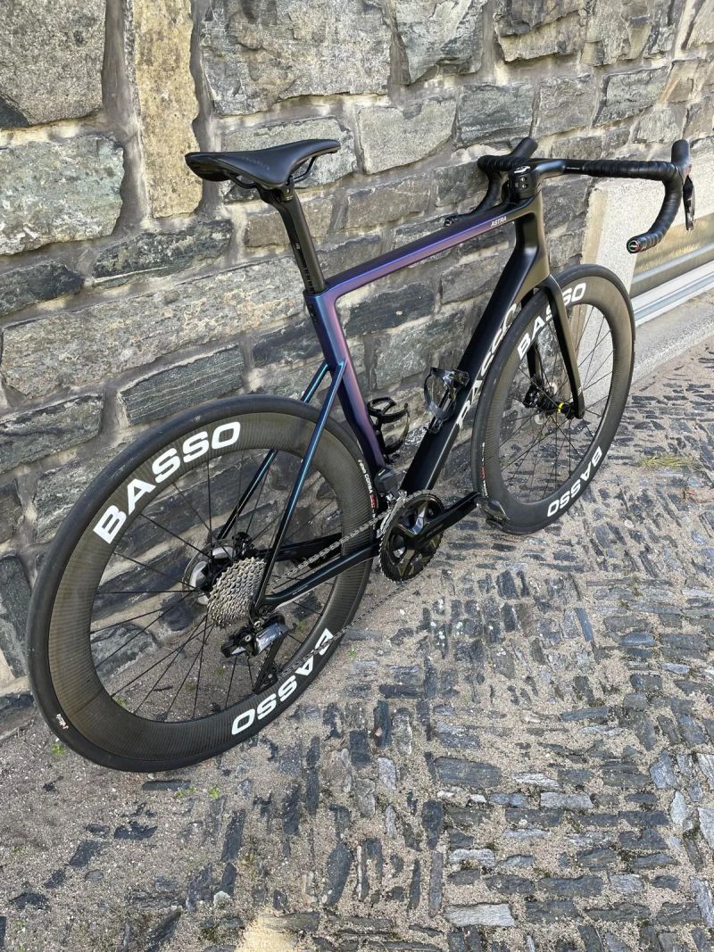 Basso Astra, vel. 56