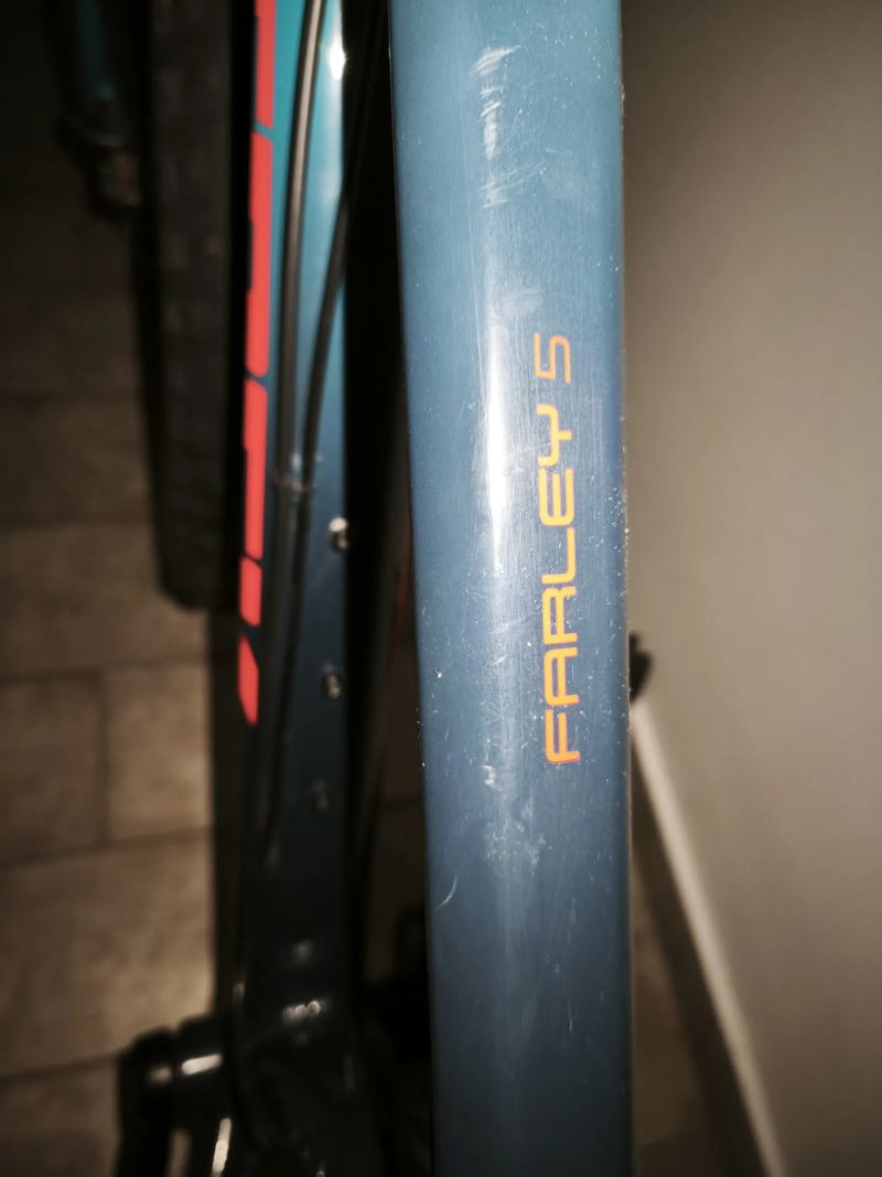 Trek Farley5