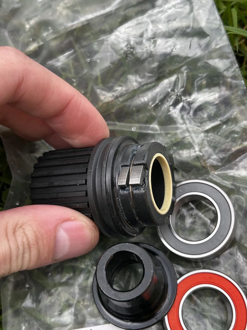 Ořech Microspline Scott 