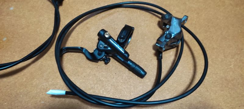 Shimano XT XBR-M8120 - 4 písty