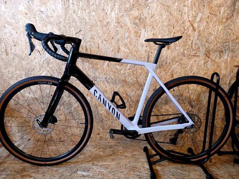 Canyon GRAIL CF SL, velikost L 