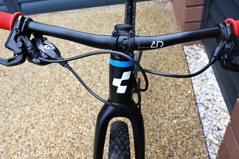 Cube Elite 240 C:62 SLX carbon