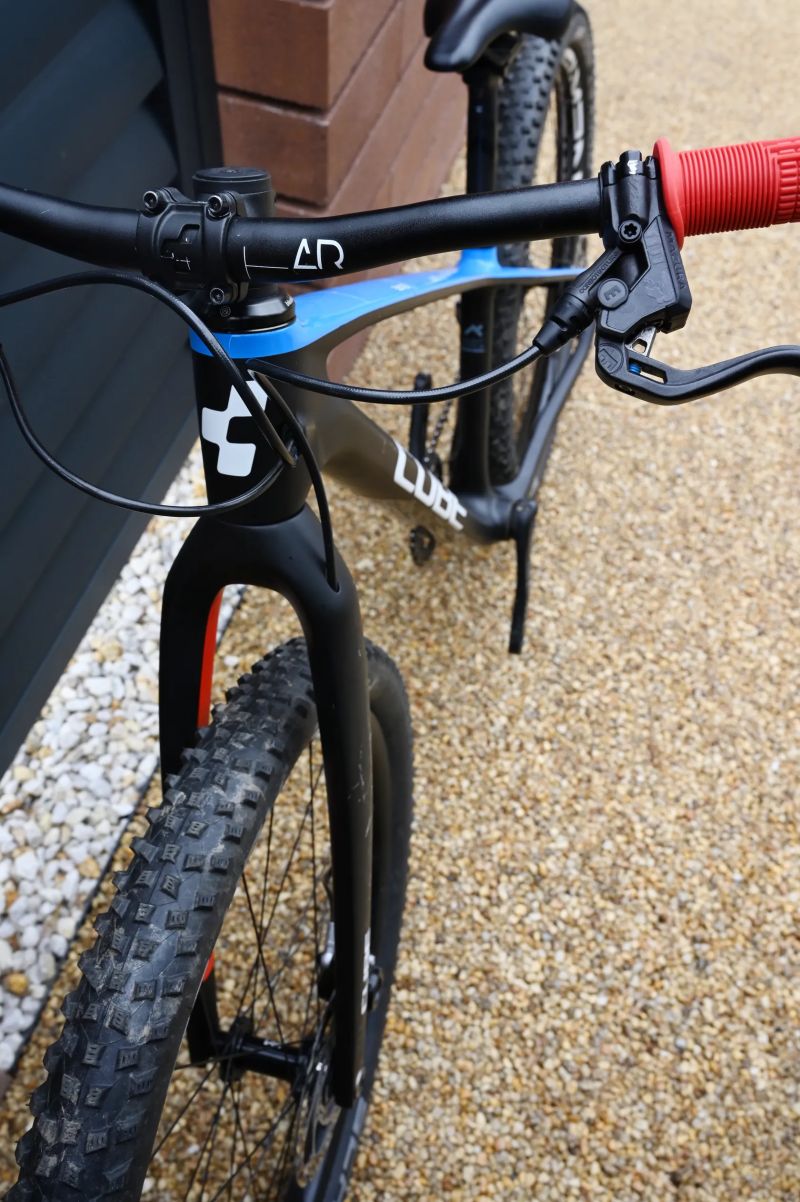 Cube Elite 240 C:62 SLX carbon