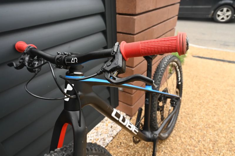 Cube Elite 240 C:62 SLX carbon