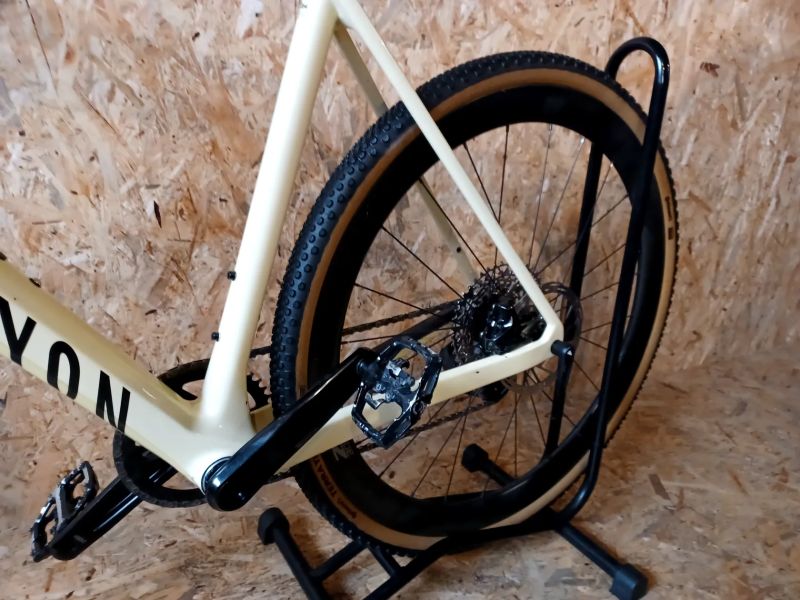 Canyon GRAIL CF SL AXS, SRAM Rival eTap, velikost L