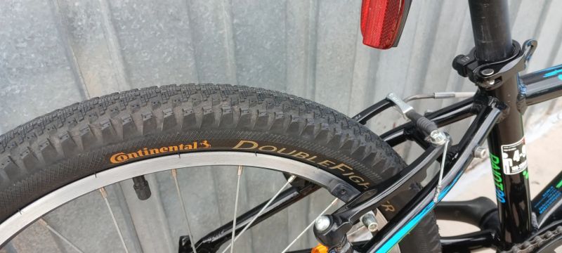 Superior Paint 20"