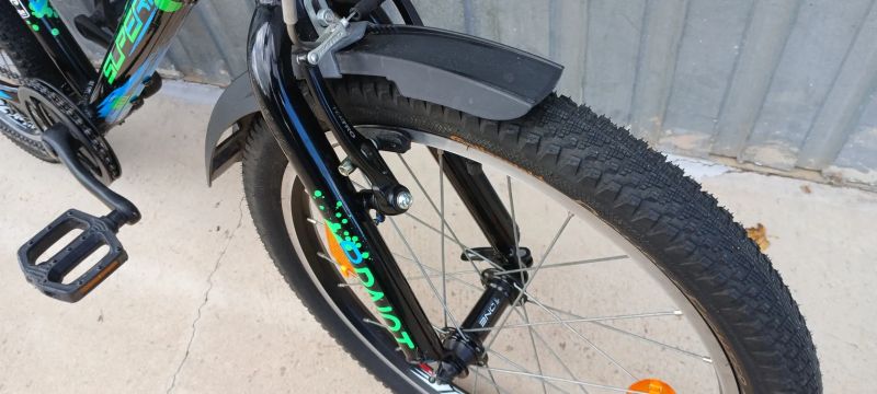 Superior Paint 20"