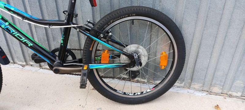 Superior Paint 20"