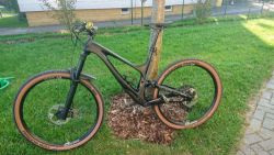 Prodám BOLD (SCOTT) Unplugged Volume 2 -stealth-black 150 mm 