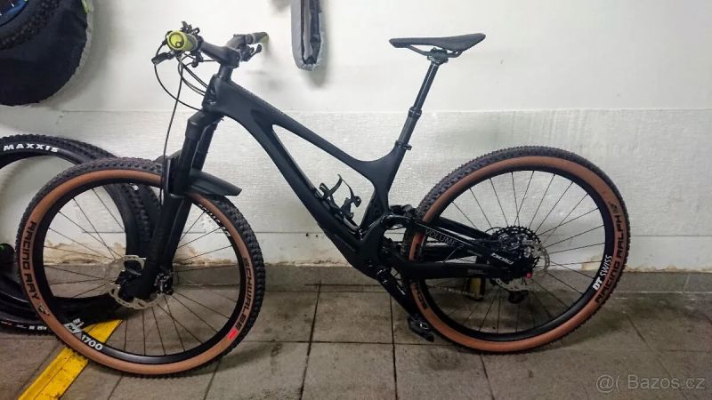 Prodám BOLD (SCOTT) Unplugged Volume 2 -stealth-black 150 mm 