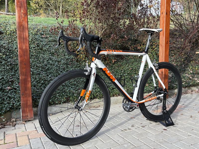 ⭐️ PRODEJ: Závodní karbonová silnička KTM Strada LC Racing