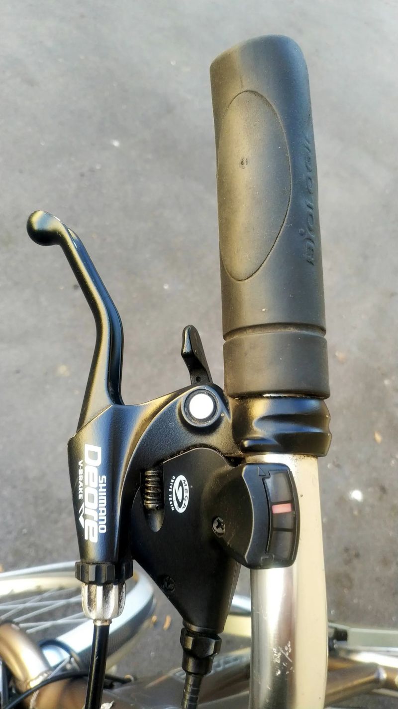 Dámské kolo Victoria Light Shimano Deore LX 3x9
