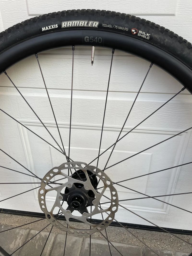 Výhodná nabídka: kola s náboji a ráfky DT Swiss G540 + ořech XDR + kotouče Shimano !!!