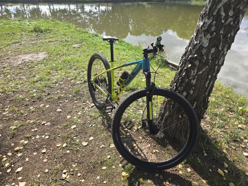 Trek X-Caliber 9