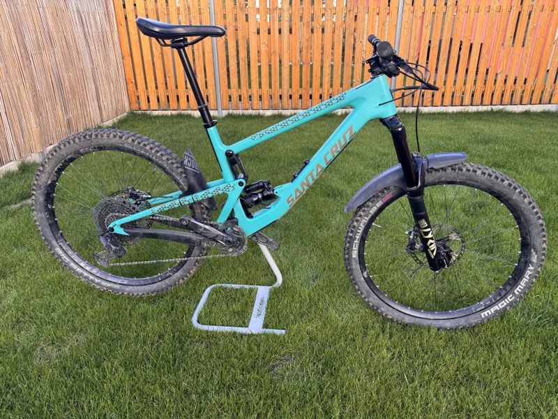 Santa Cruz Bronson V3 CC – velikost L
