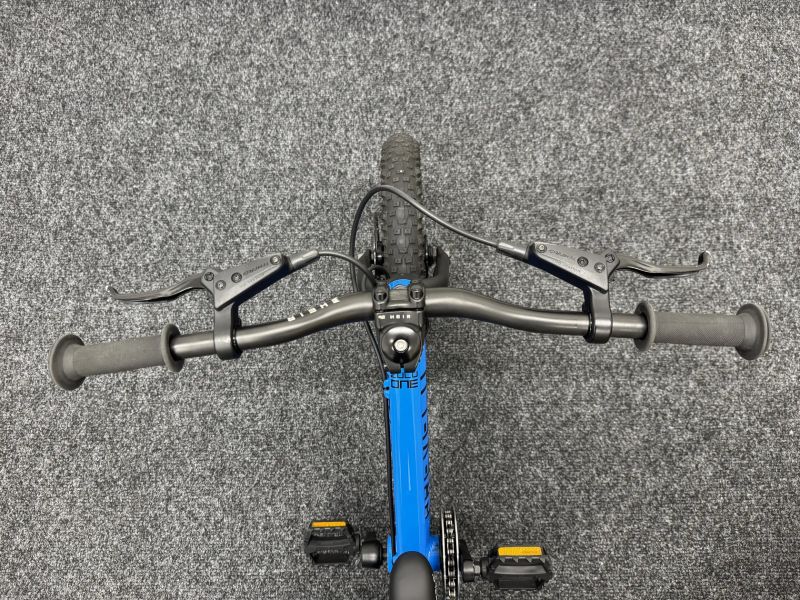 P: Dětské kolo Prevelo Zulu One 14"