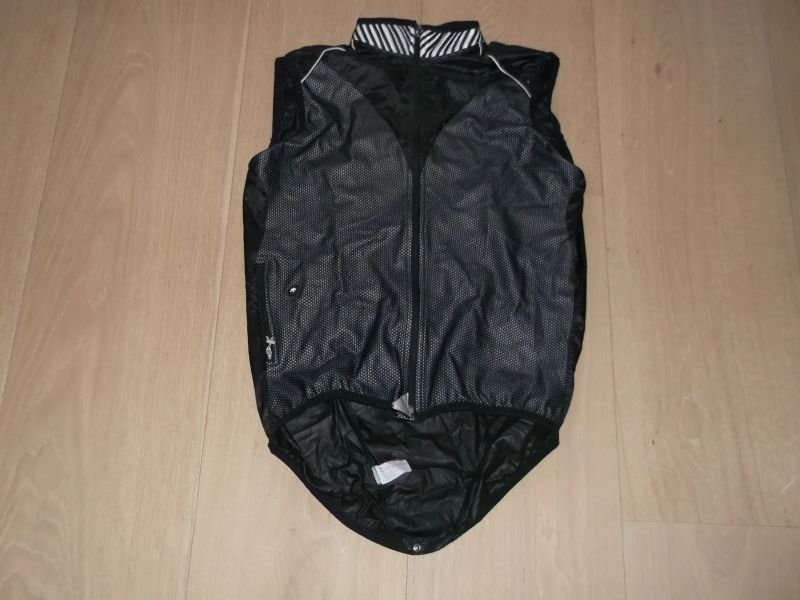 Cyklistická vesta Assos vel L