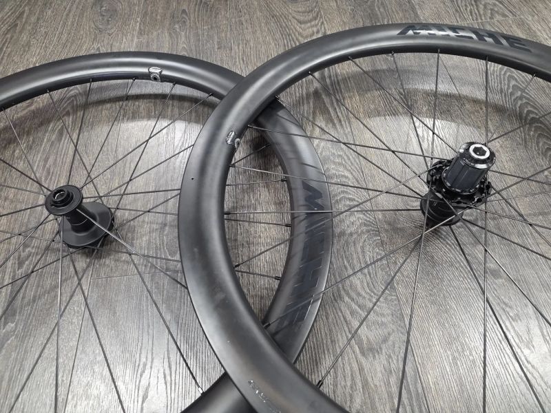 kola silniční MICHE KLEOS RD 50 DISC plášťová