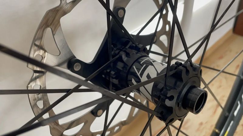 Zapletena kola Mavic 29