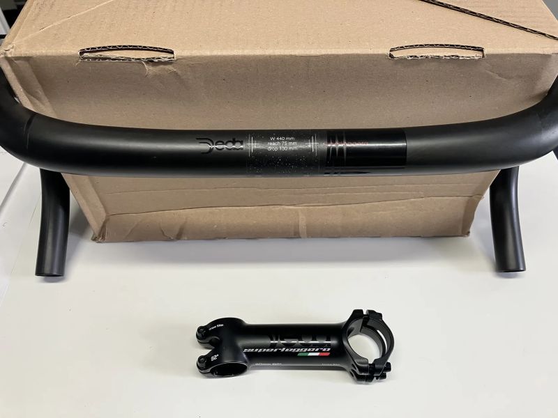 Deda Superleggera kokpit
