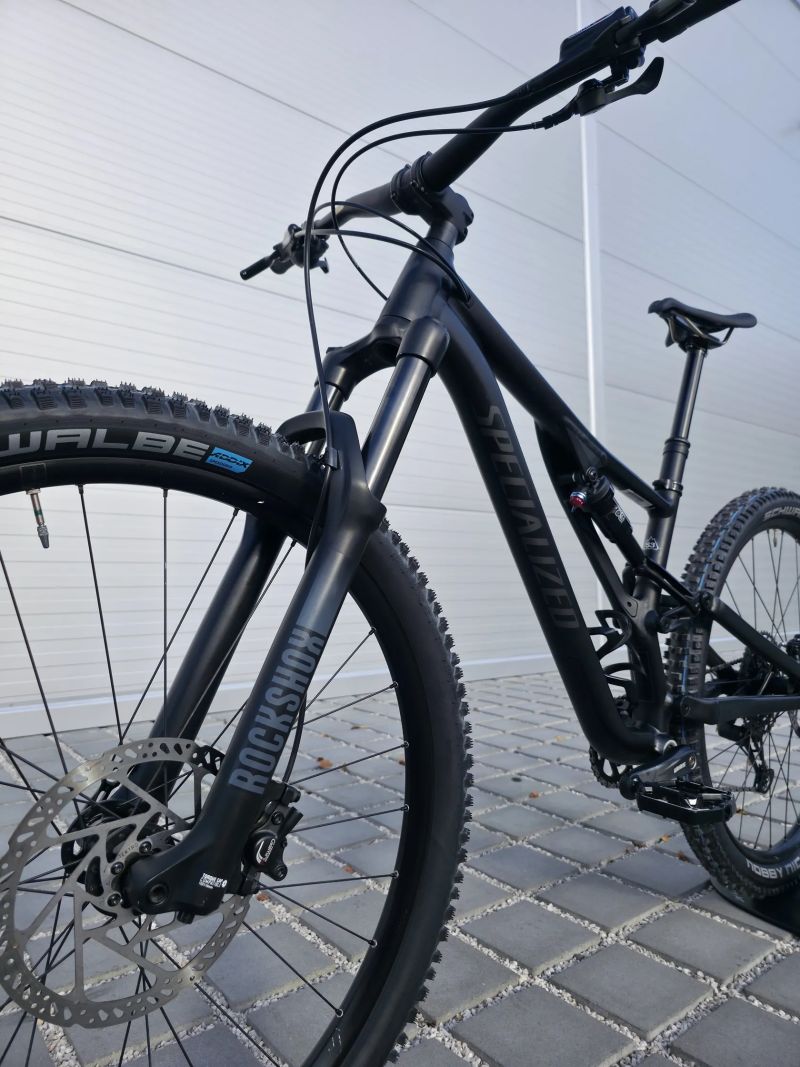 Horské kolo Specialized Stumpjumper Alloy 2022 29″ velikost M